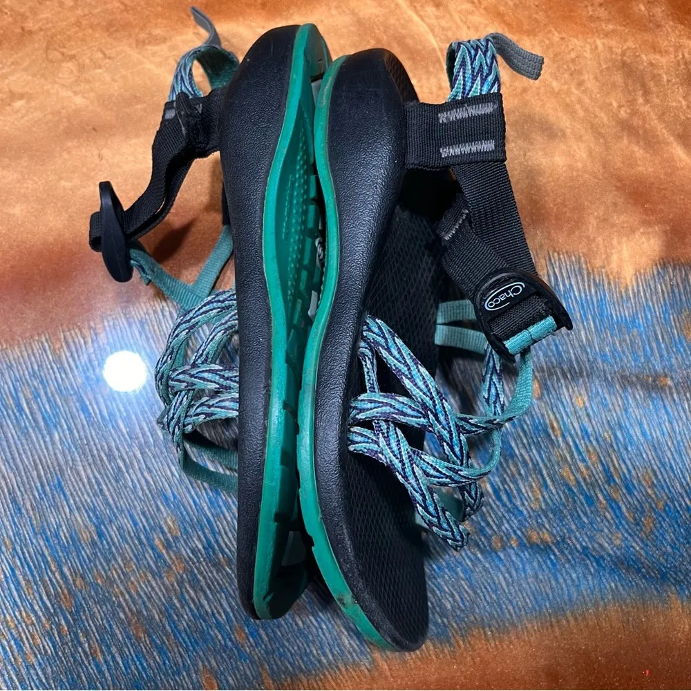 Chaco ZX2 Water River Sandals Black Green Print Size 4 youth - Image 8