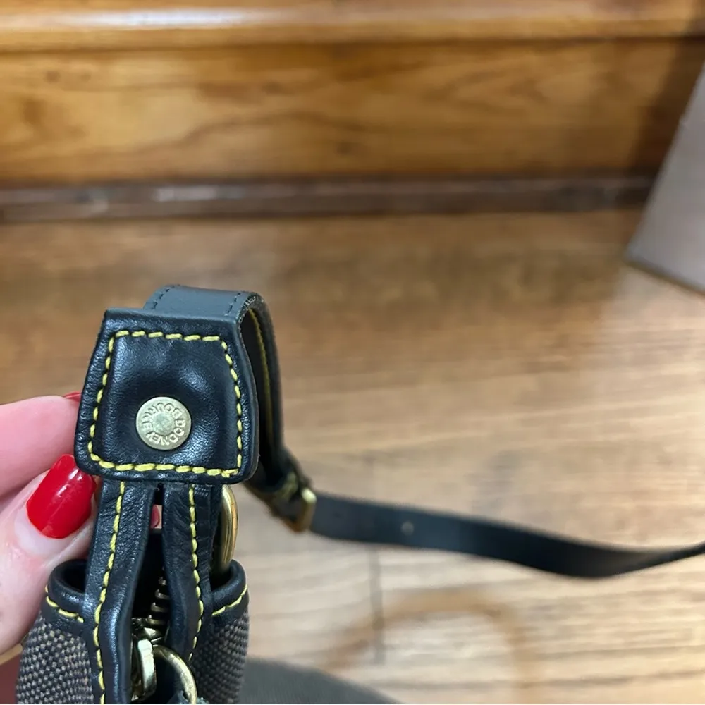 Dooney & Bourke Canvas Tweed Leather Shoulder Bag - Image 10