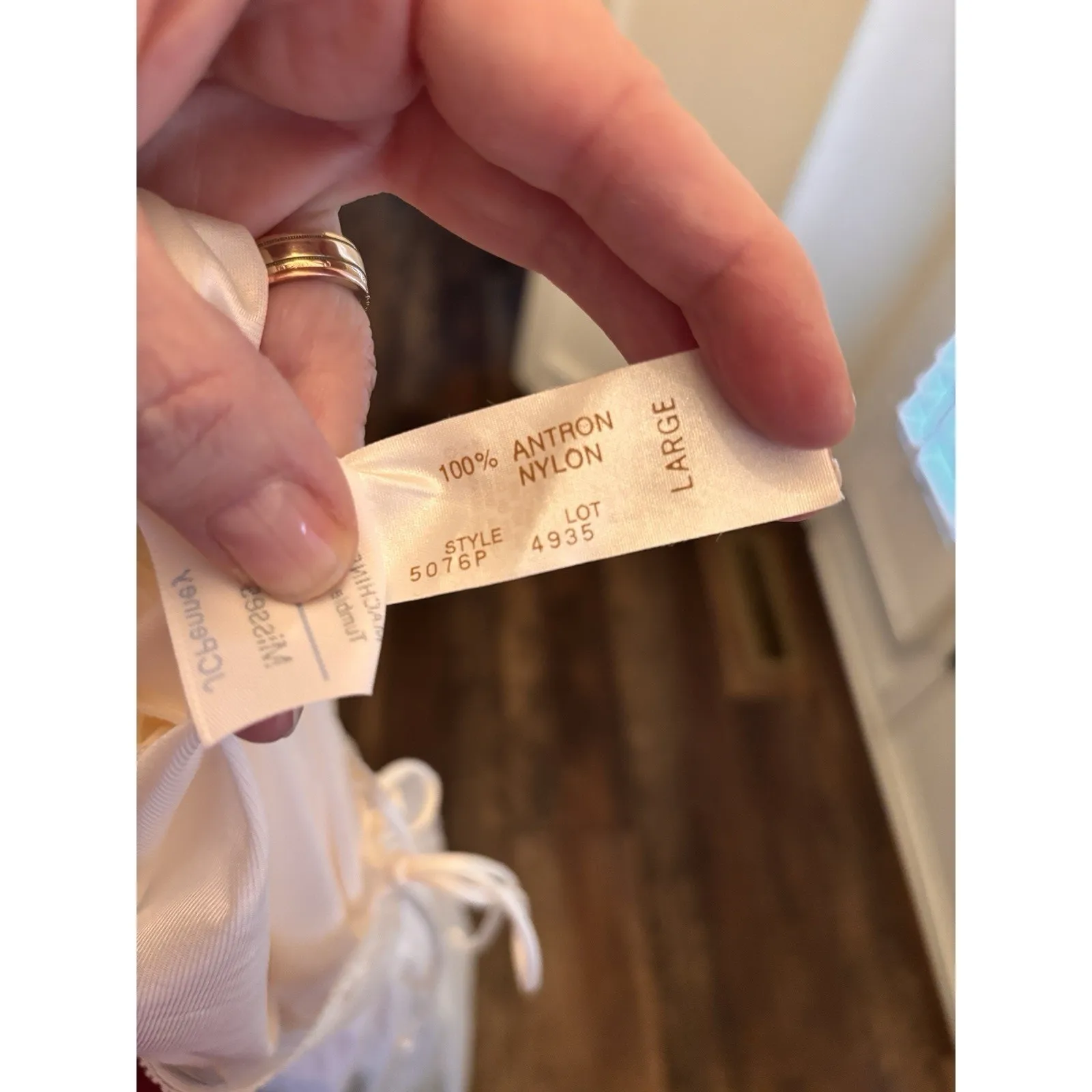 Vtg JC Penney's Misses Large Silky Nylon Ivory Long Vintage Robe 5076P Cottage Size undefined - Image 8