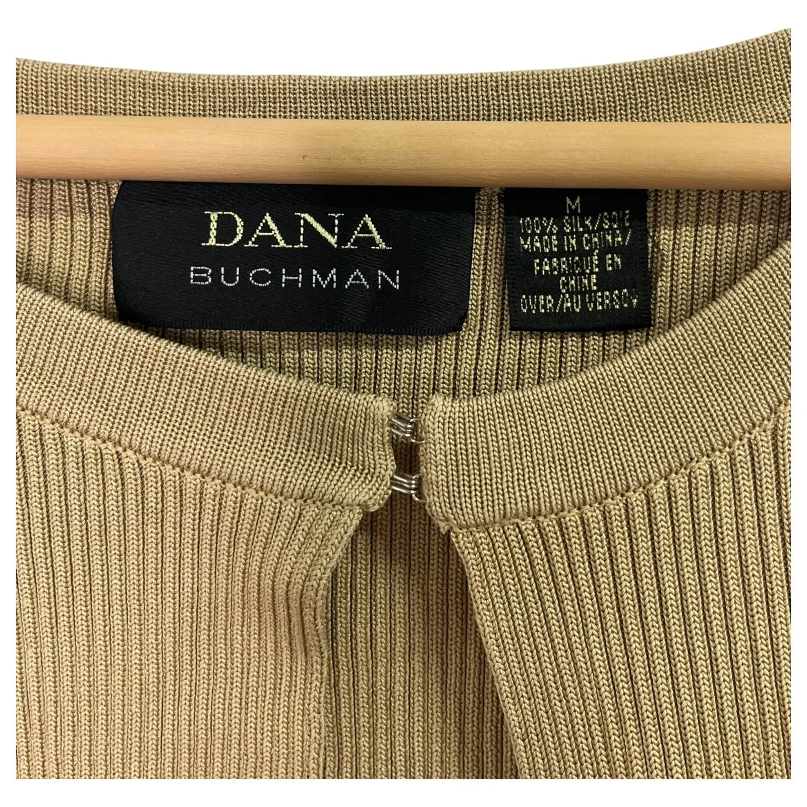 Dana Buchman Cardigan Sweater Womens Medium Tan Silk Ribbed 3/4 Sleeve Classic - Image 3