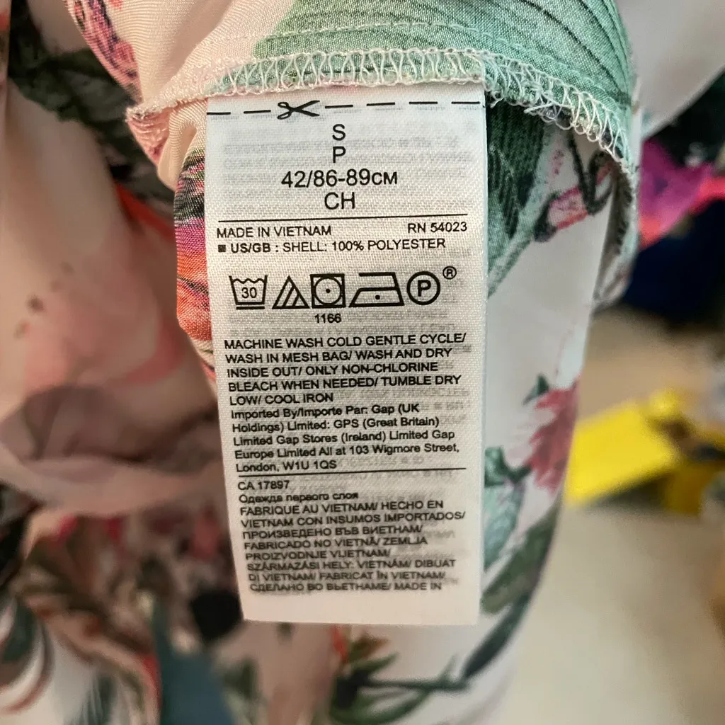 Banana Republic Sleeveless‎ Ruffle Floral Print Blouse Top Women's Size S Petite - Image 4