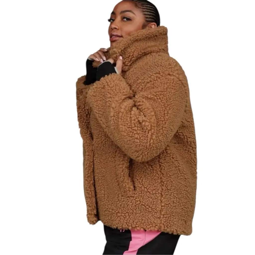 UGG Gertrude Short Teddy Coat in Chestnut Brown Sz Large Soft and cozy - Image 4