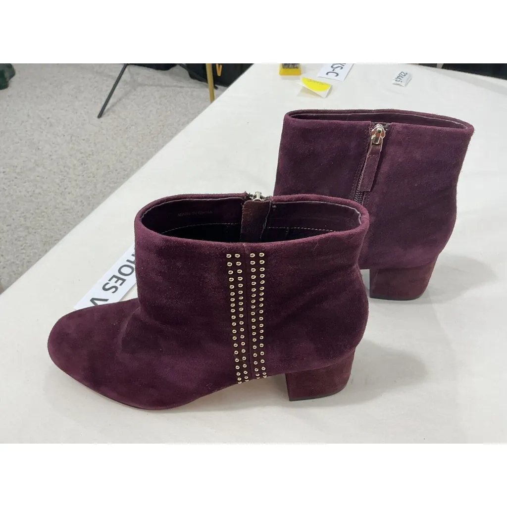 Womans White House Black Market Zeek Burgundy Suede Pull On Ankle Boot 9 M - Image 3