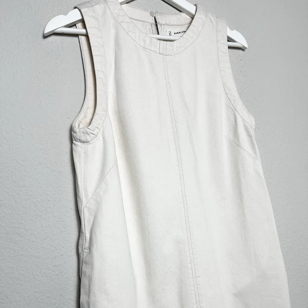 EVERLANE The Denim Shift Dress - Image 4
