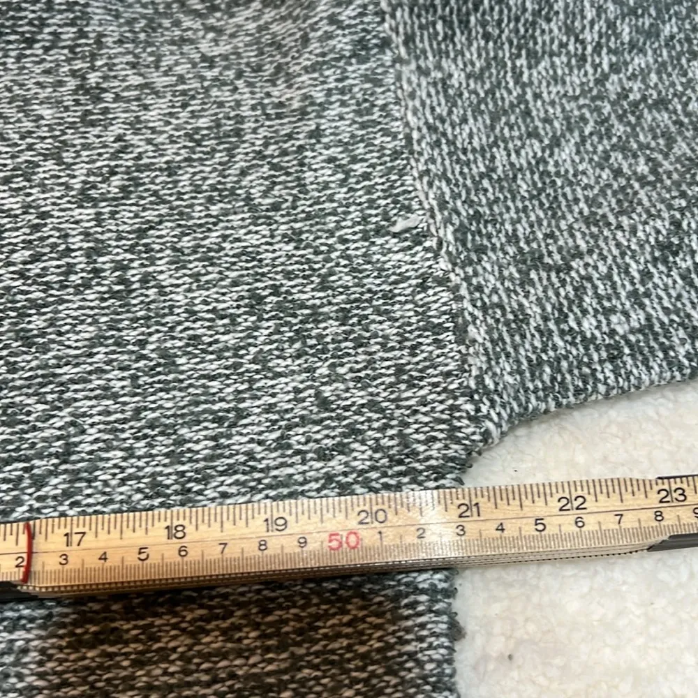 Ruby Moon  Gray Hooded Sweater Size Small - Image 8