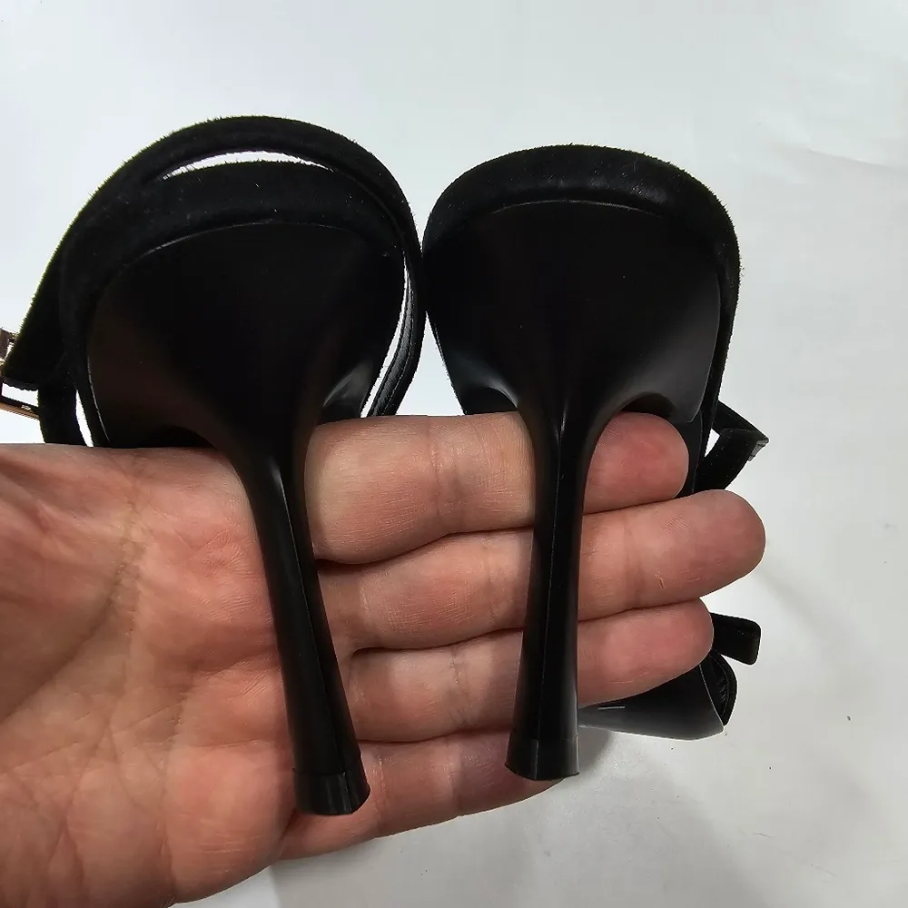 LPA The Bow Heel in Black - Image 8