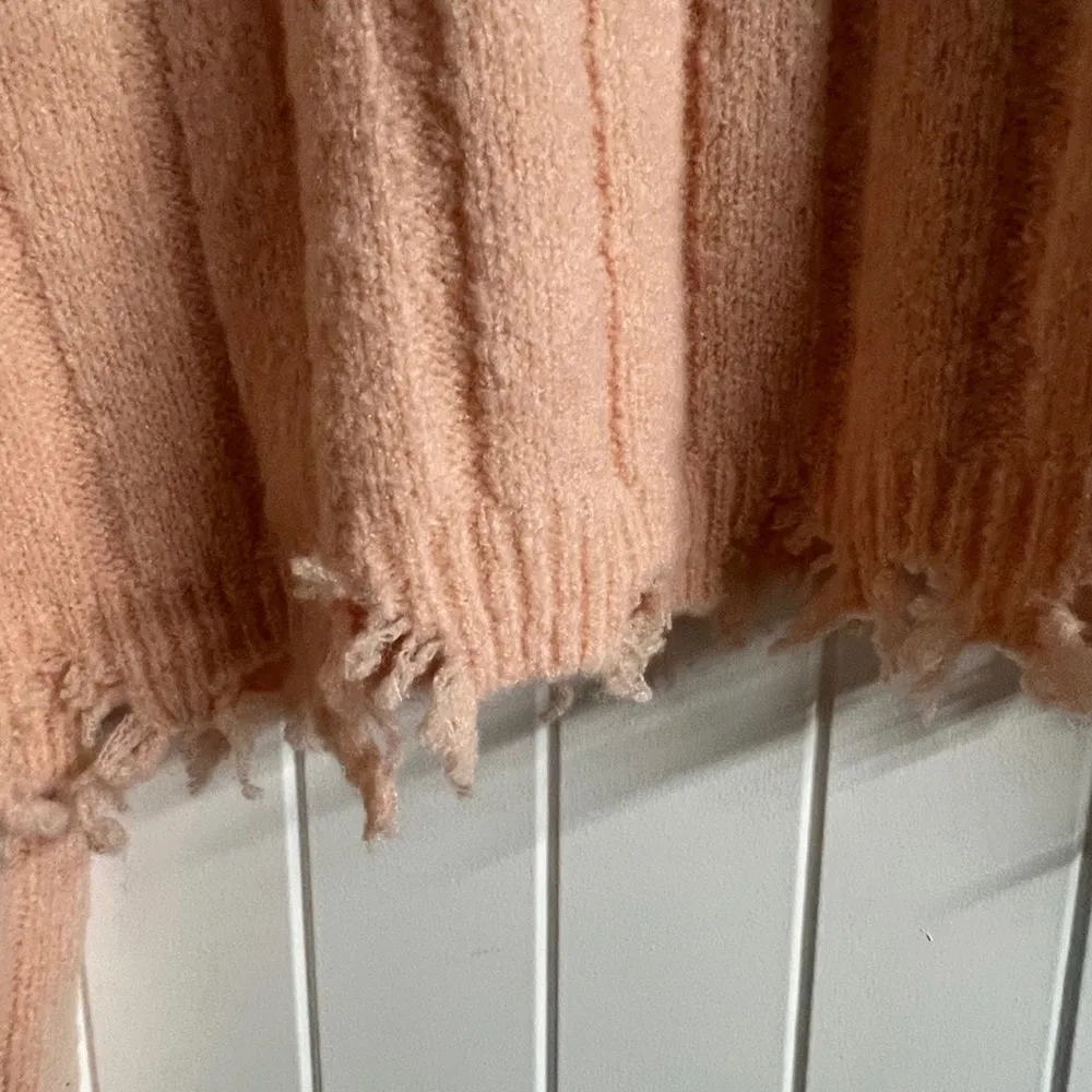 Frayed Sweater - Image 4