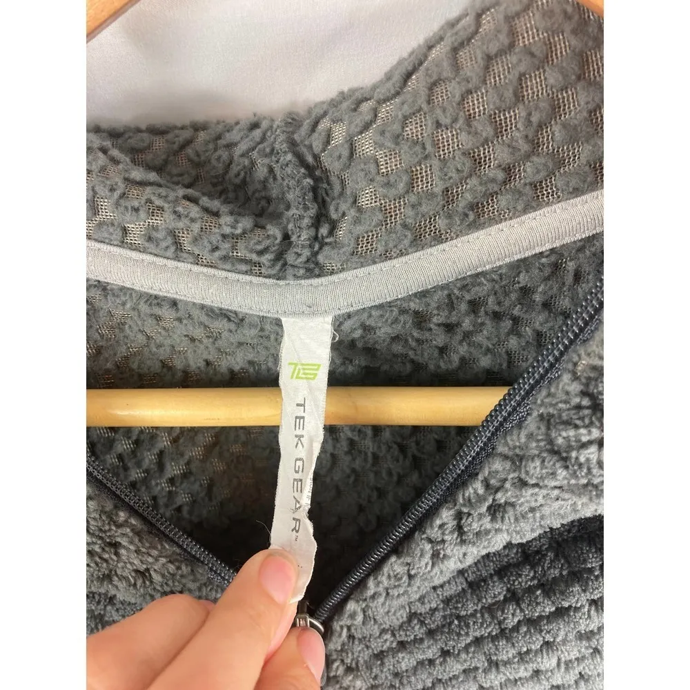 4/$25 Tek Gear Soft 1/4 zip hooded sweater - Image 2