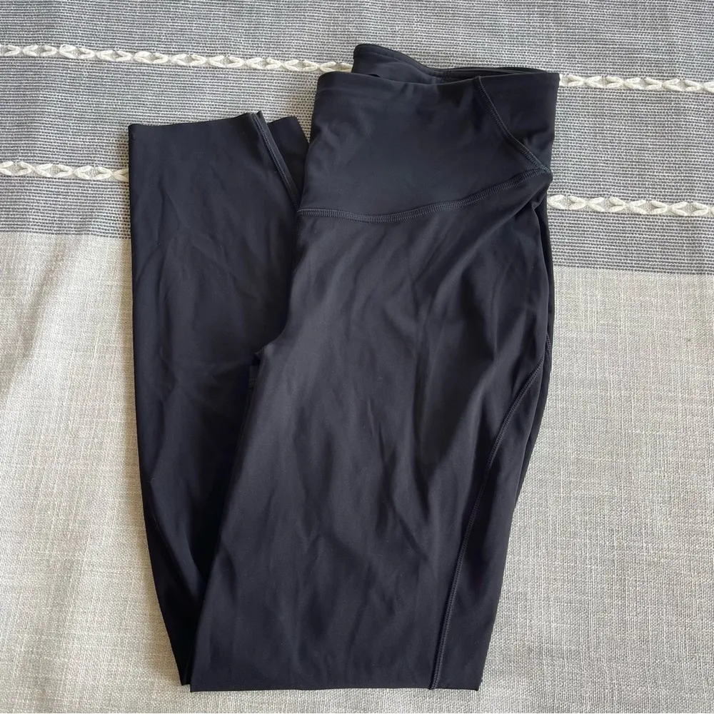 Lululemon Base Pace High-Rise Tight 25" Black Size 8 - Image 4