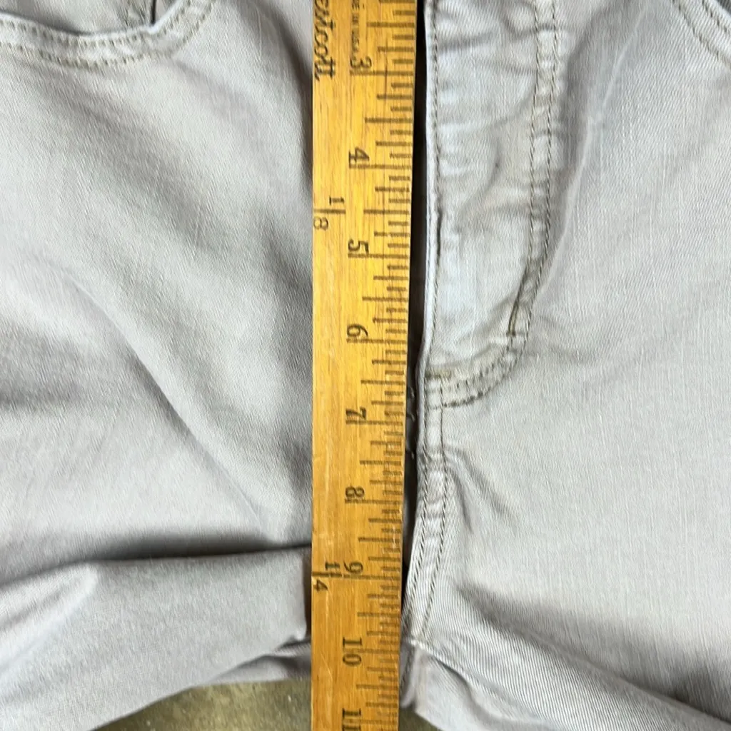 BKE Billie High Rise Flare Jeans in tan
Size: 28 - Image 7