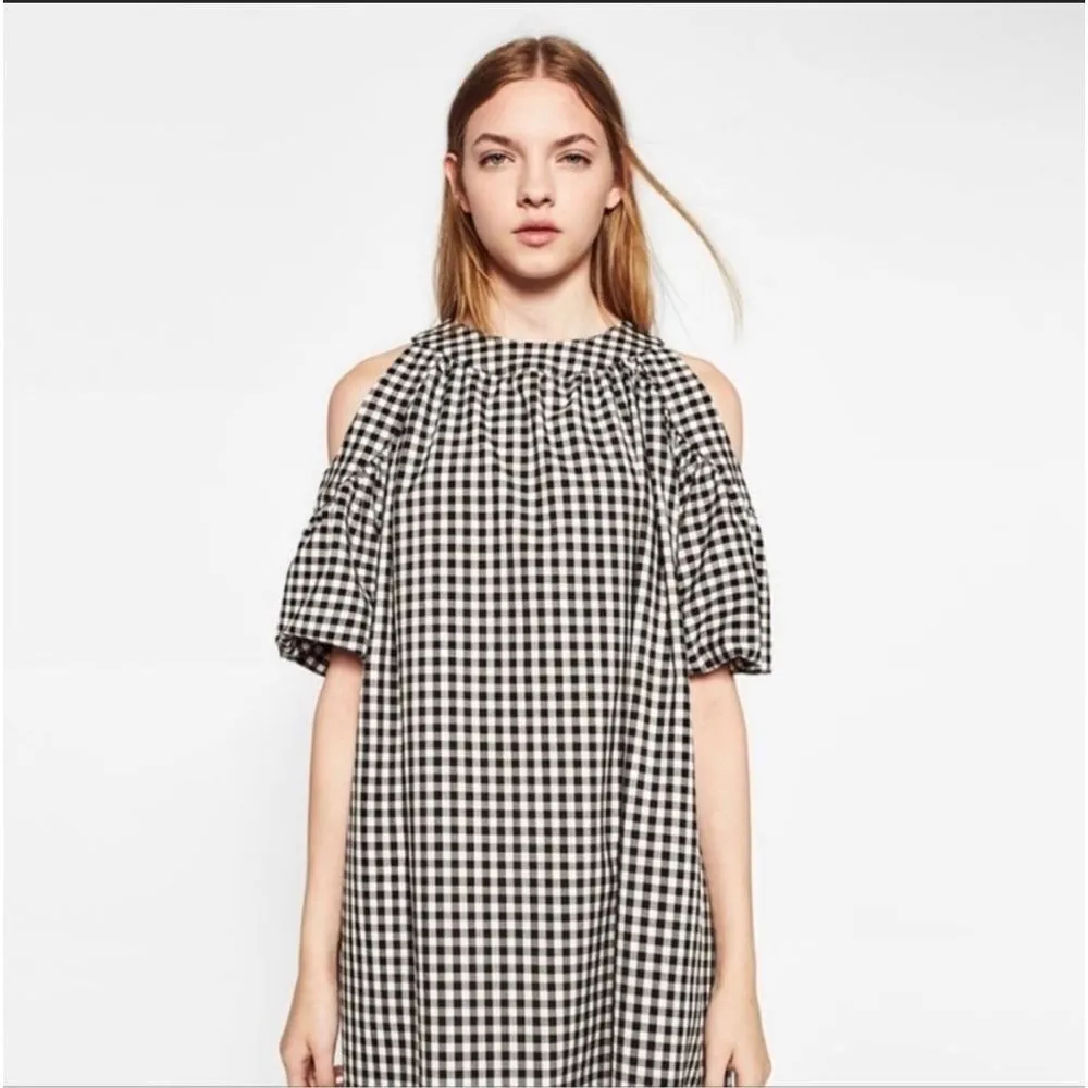 Zara black/white Gingham dress, cold shoulder with puffed short sleeves, tie bac - Image 13