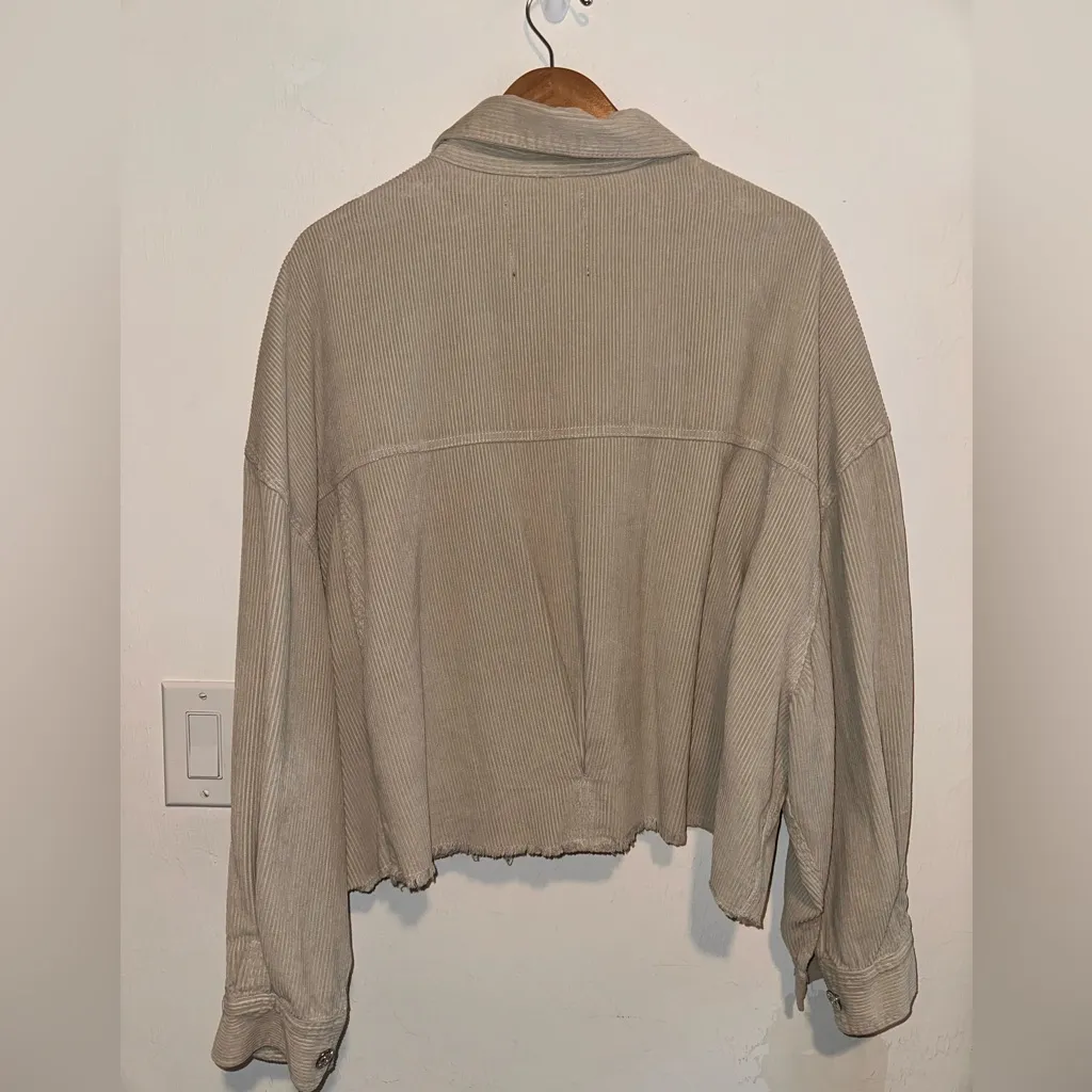 Zara Corduroy Button Down Light Jacket in Beige Sz XL - Image 4