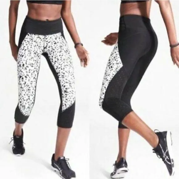 Athleta Trucool Crop Capri Leggings - Image 2