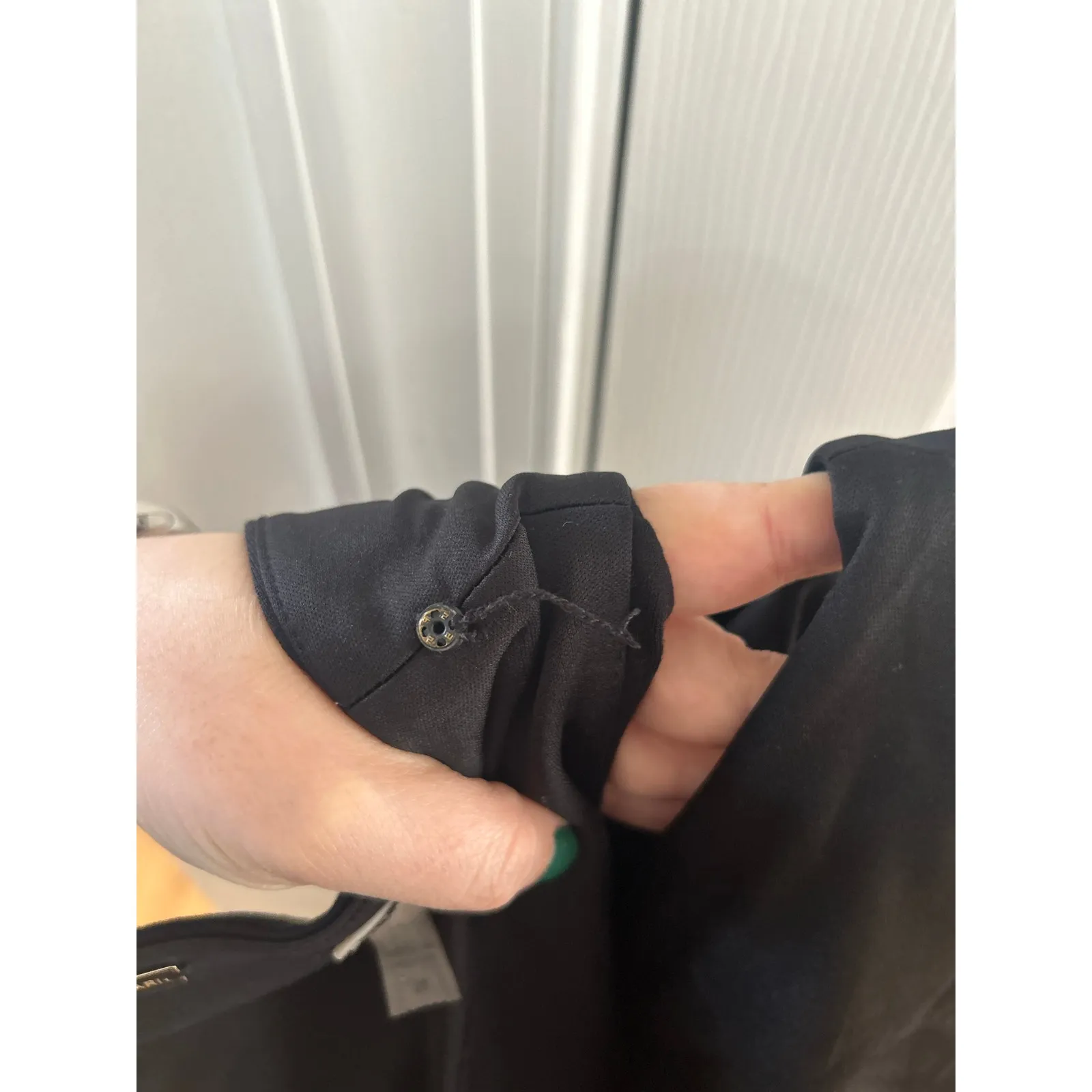 T Tahari Black Cropped Length Sleeveless Scoop Neck Gold Belted Jumpsuit - Image 5