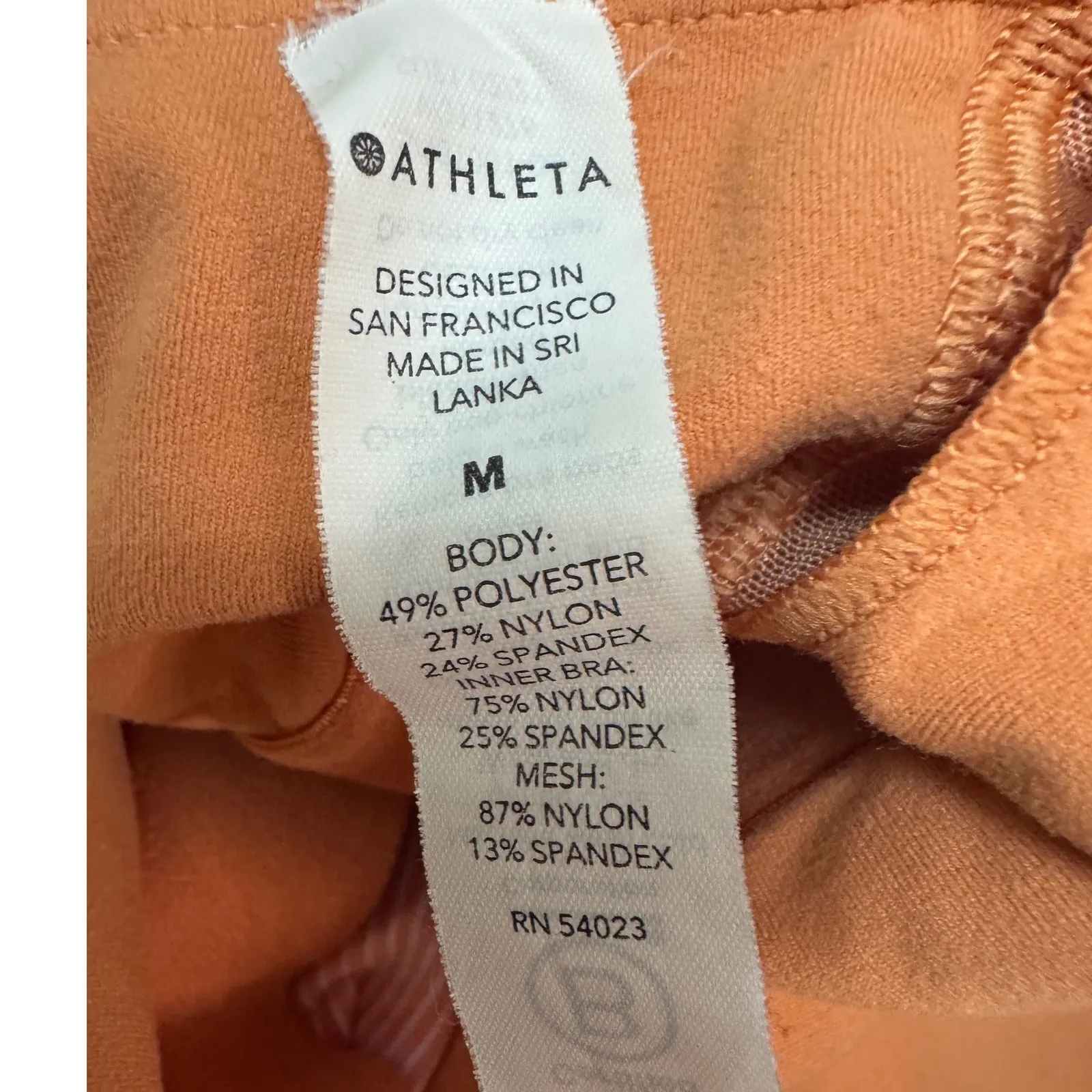 Athleta Conscious‎ Crop Tank Top tie-dye pattern Size Medium - Image 4