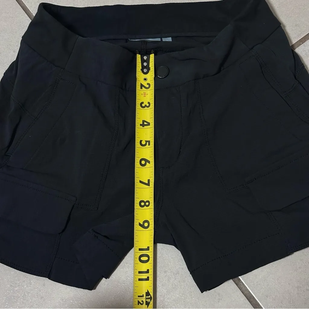 Athleta Trekkie Women Black Hiking Cargo Shorts Stretch‎ Athletic size 2 - Image 6
