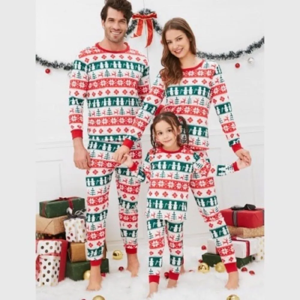 ✨HP✨Christmas Geometric Pattern Pajama Sets ✨ White Size M - Image 3