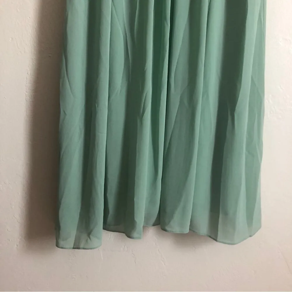 NWT Pinkblush Light Olive Chiffon Cold Shoulder Maternity Evening Gown - Image 4