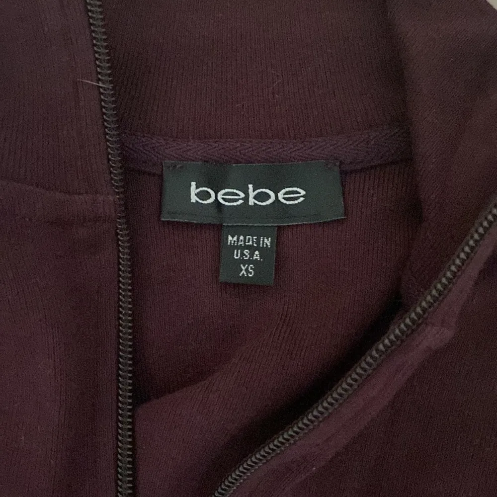 Y2K BNWOT bebe logo zip up track jacket size XS rare burgundy rhinestones - Image 4