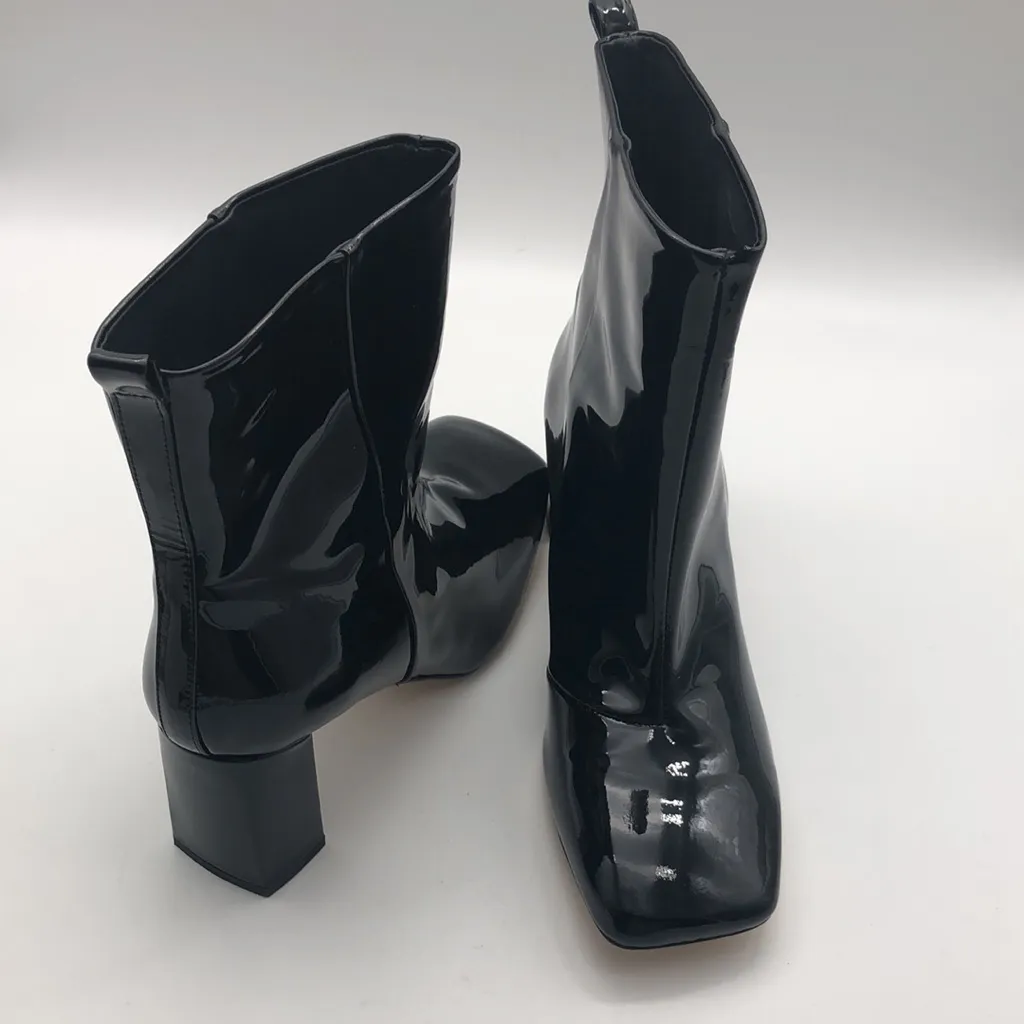 GOOD AMERICAN Patent Leather Boots. - Image 13