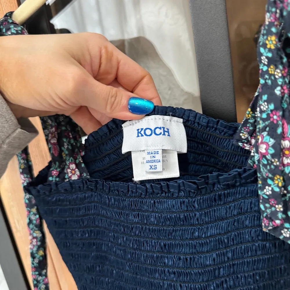 KOCH navy smocked crop top tie straps bows floral cece satin stretchy flowers - Image 3