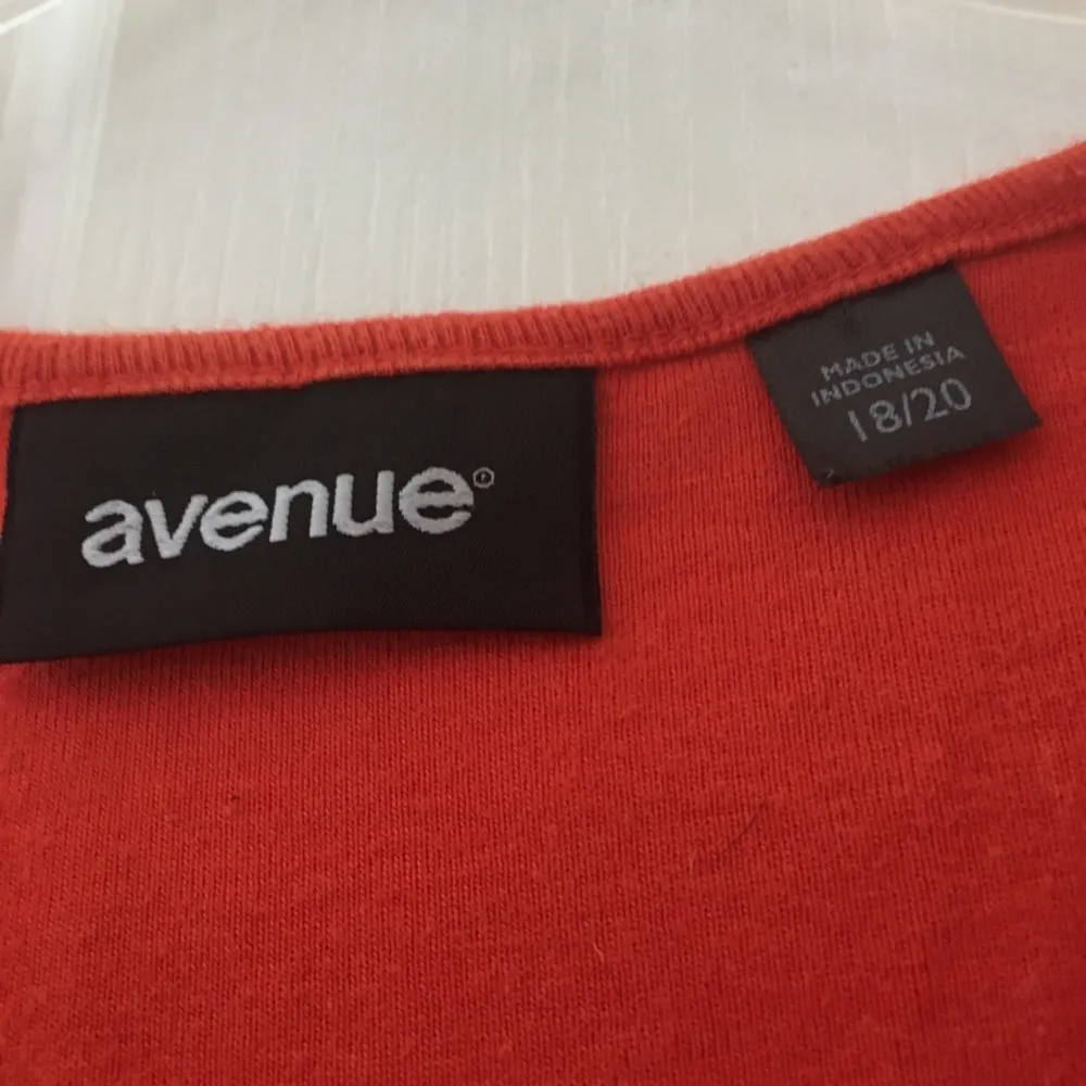 FINAL MARKDOWN Ladies avenue tank top 18/20 - Image 4