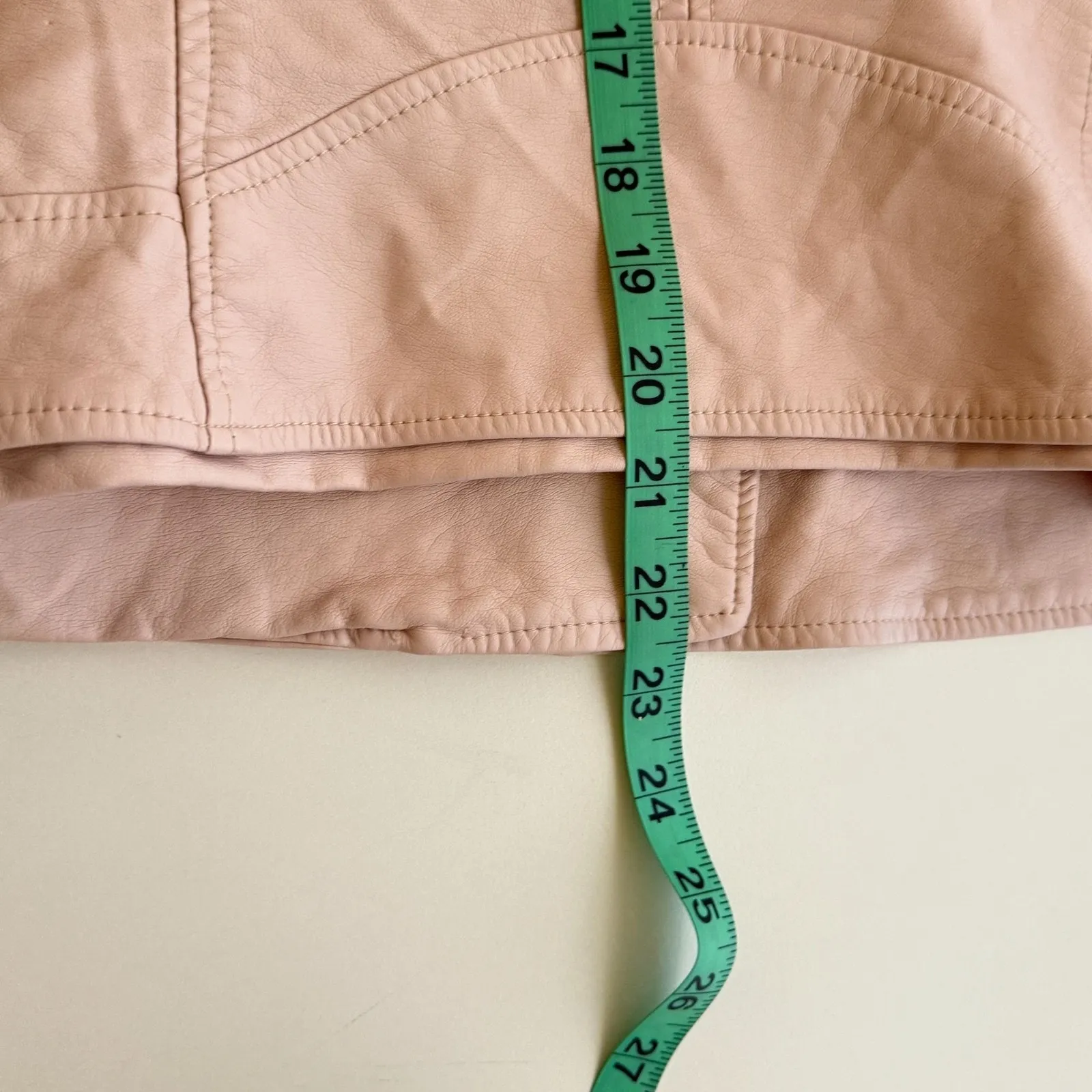 Charlotte Russe Faux Leather Studded Moto Jacket Sz Large Blush‎ Pink Silver Y2K - Image 15