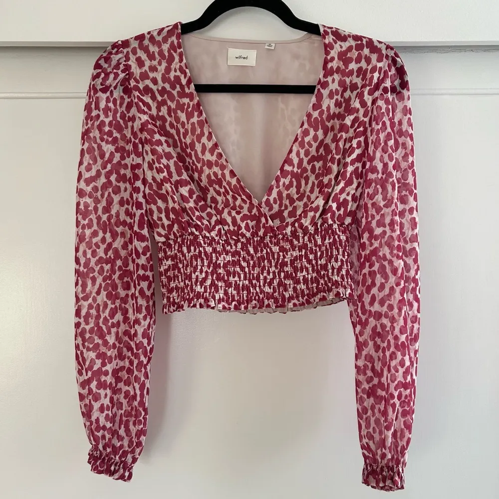 Aritzia Wilfred Wistful Blouse - Image 2