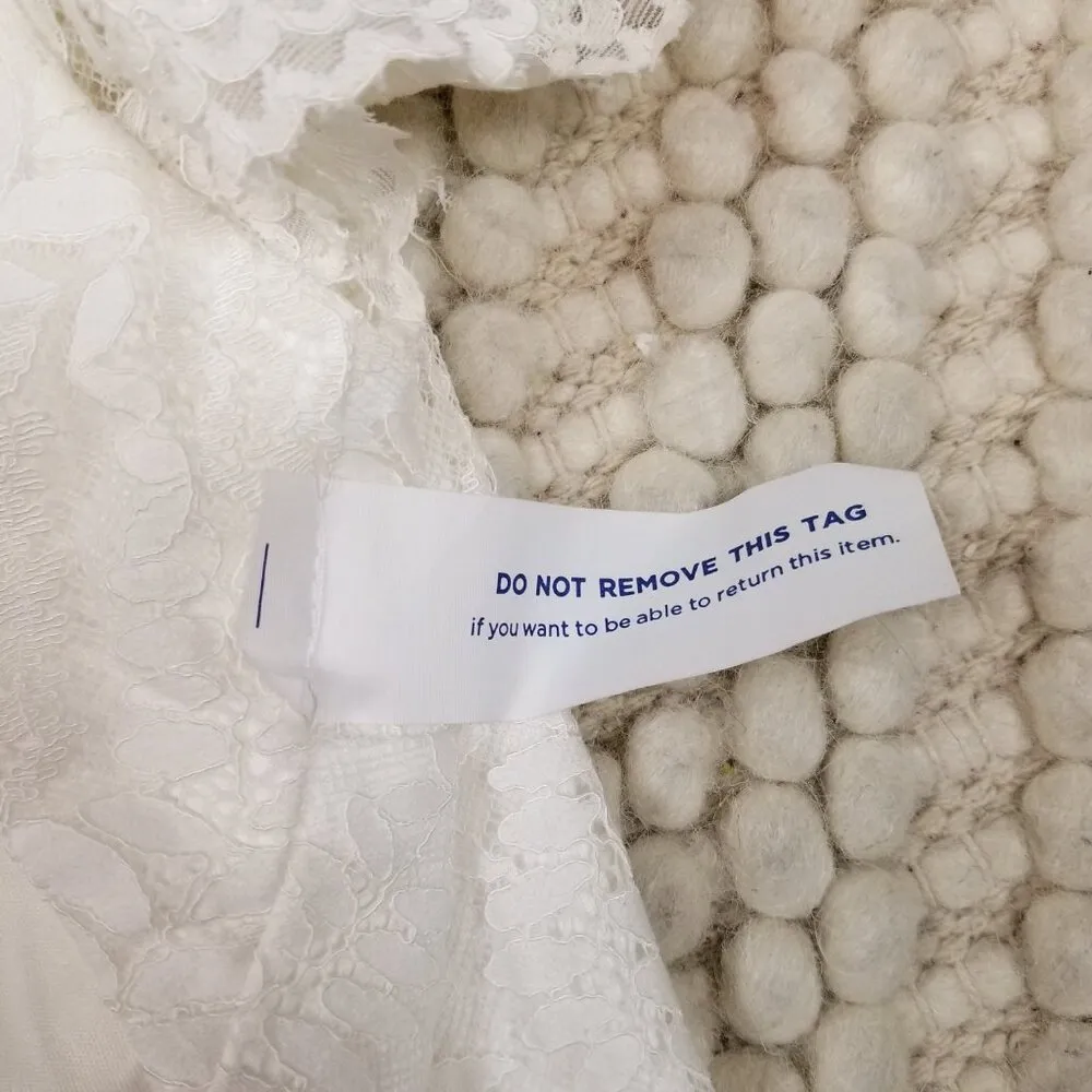 NWT Fame and Partners Chelsey White Lace Wedding Gown Dress Sz 2 - Image 10