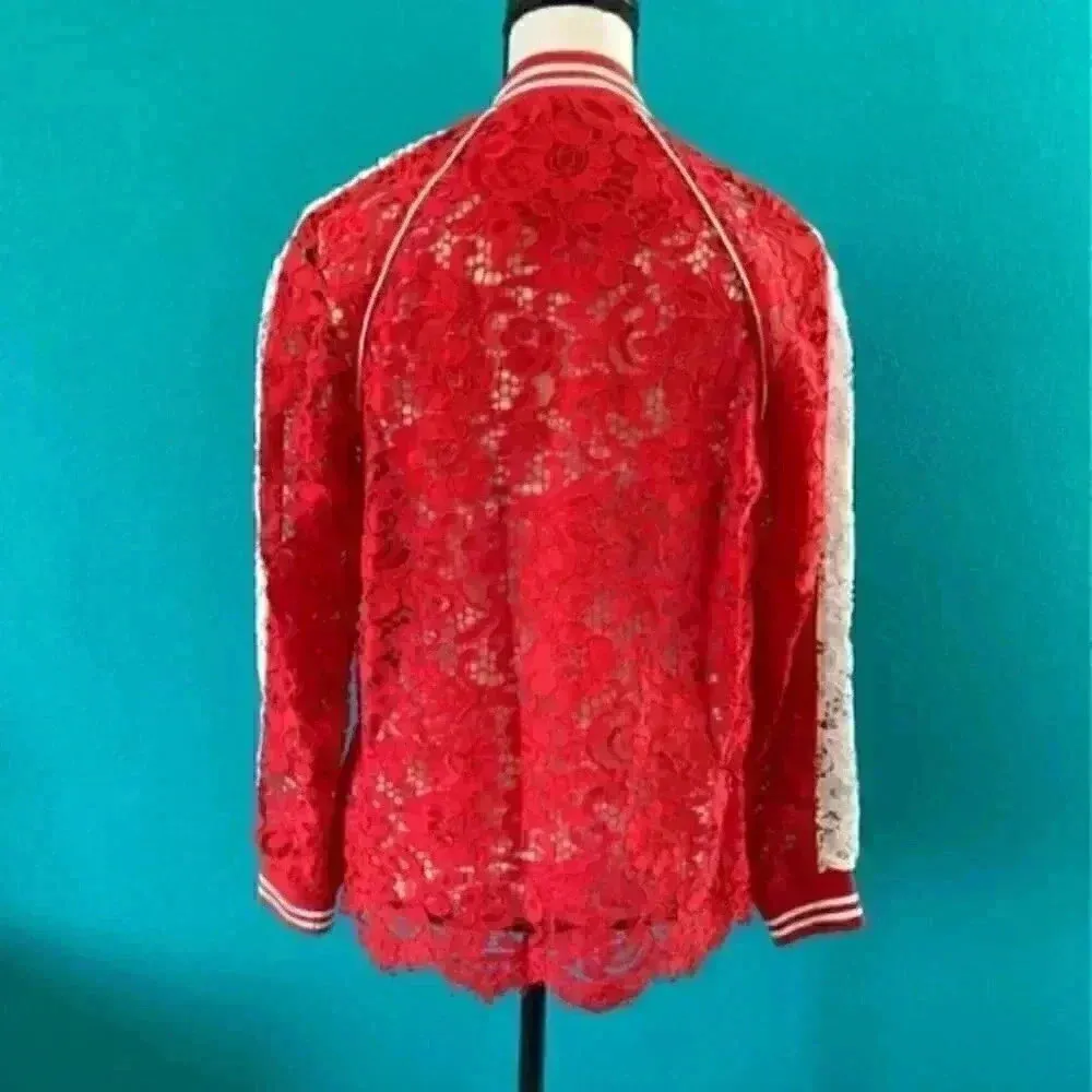 Goen.J ruby red white lace bomber jacket in size 4 - Image 4