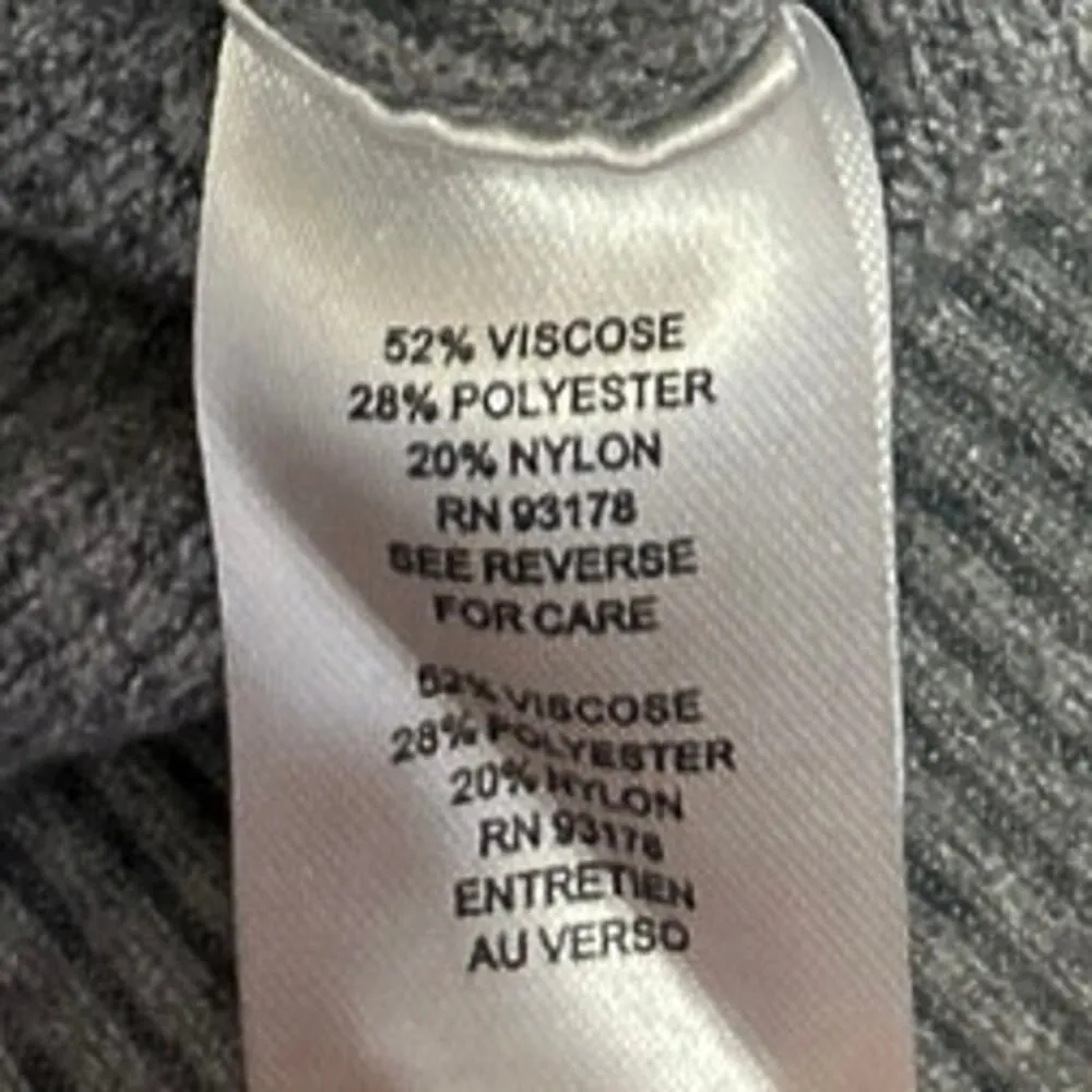 T Tahari Women's Gray Waffle Knit Dolman Sleeve Crew Neck Crop Sweater Top Sz M - Image 4