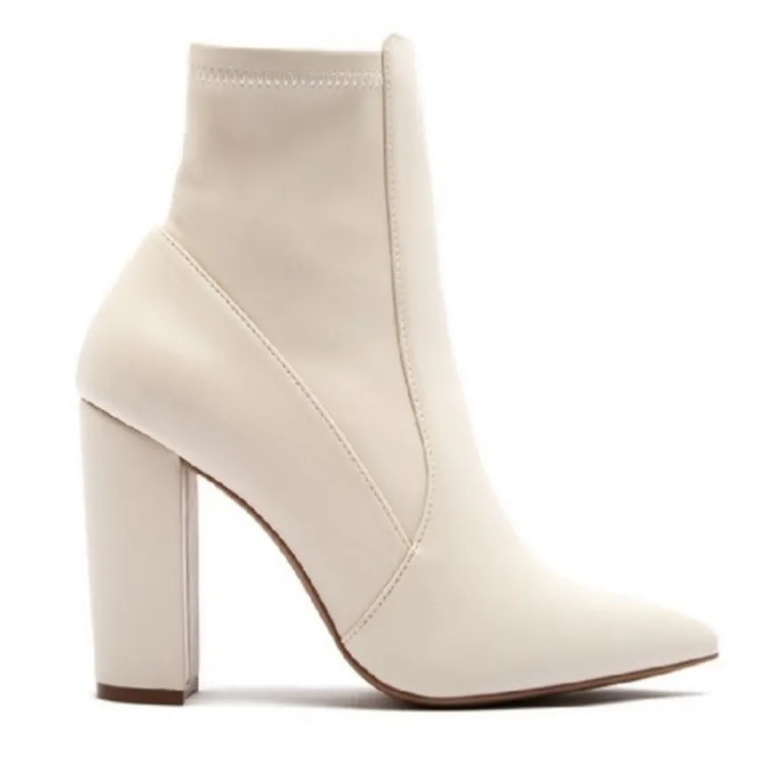 QUPID | Women's Pointed Toe Block Heel Off White Ankle Boots - Image 2