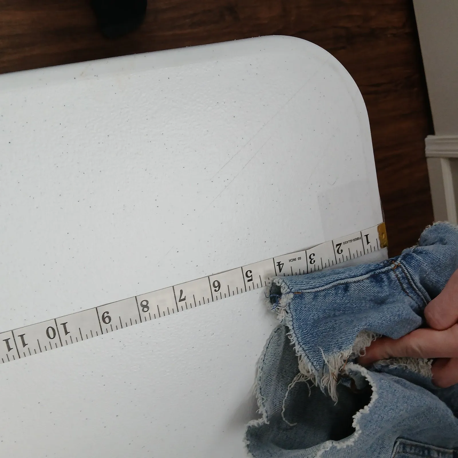 Y2K Kendall + Kylie Distressed Denim Shorts Women 5/27 Grunge Festival Rugged - Image 13