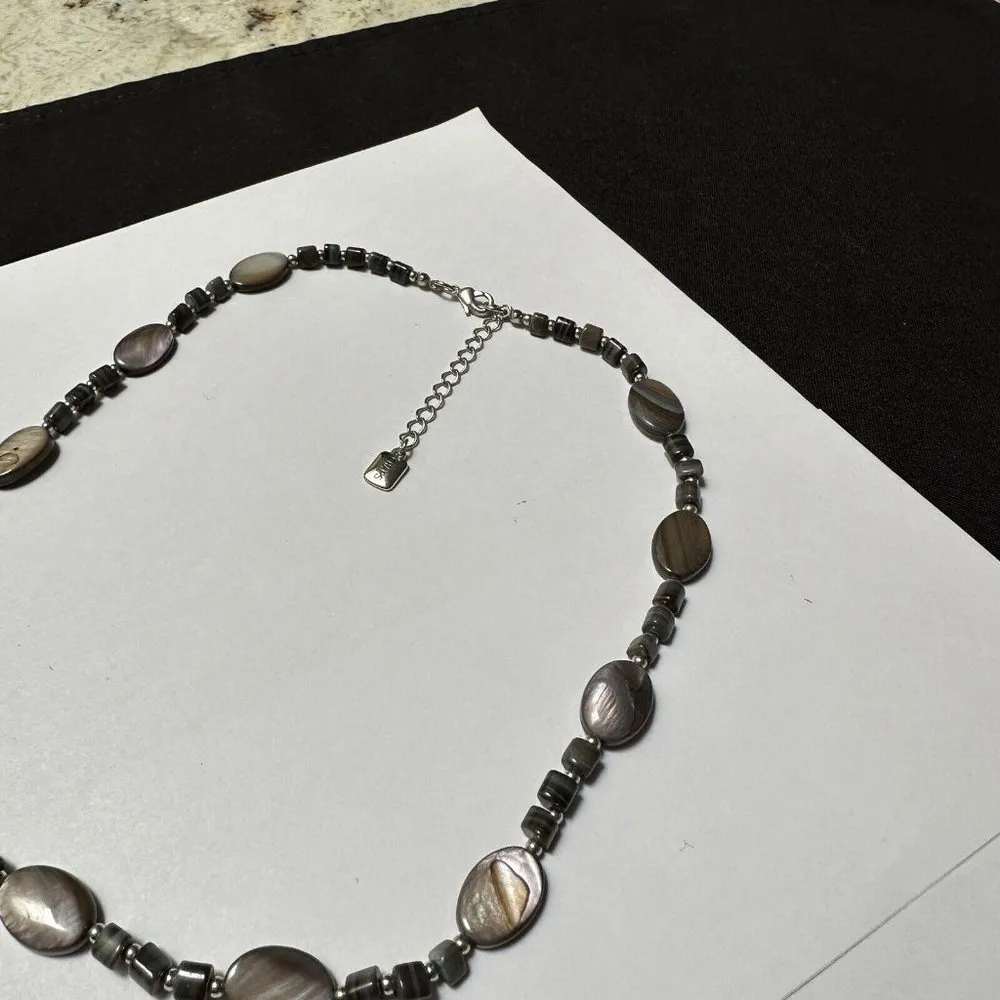 Signed CHAPS Silver Tone Shell Bead Beaded Necklace - Image 7