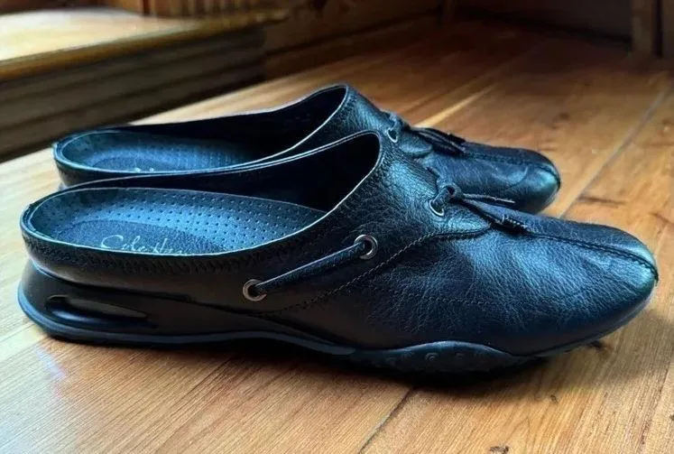 NWOT Cole Haan black Nike air Bria slip on slide mules with bow size 8.5 - Image 2