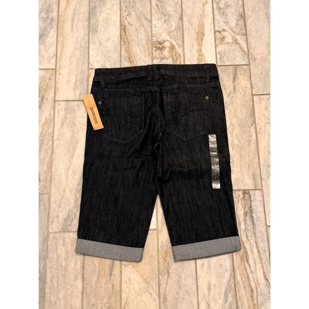 NEW DKNY Jeans women's size 4 dark blue 5-pocket jean mid-rise shorts MSRP $49. - Image 4