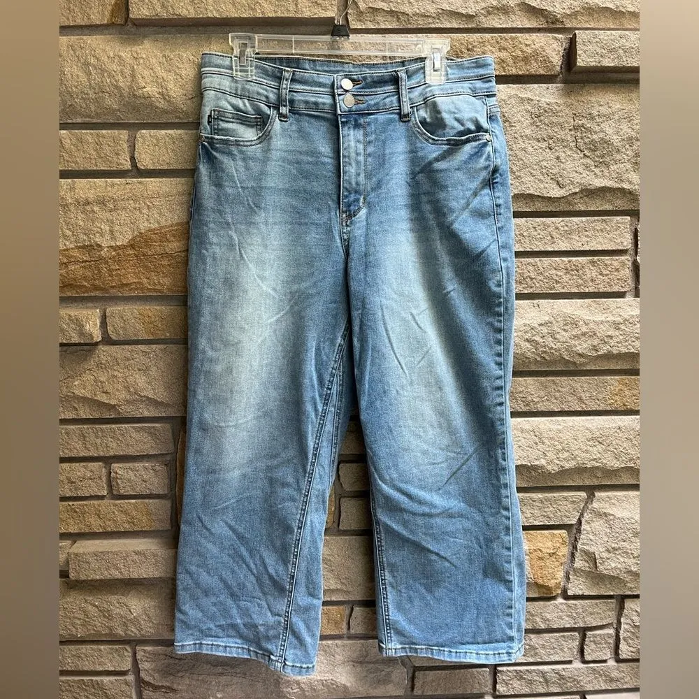 JUDY BLUE Tummy Control High waisted wide crop double button cropped jeans 13 31 - Image 5