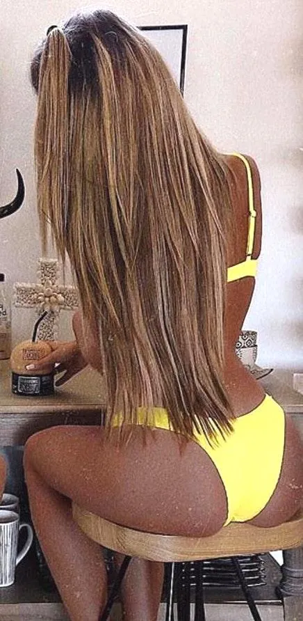 Foxy Locks  Hair Extensions  - Image 4