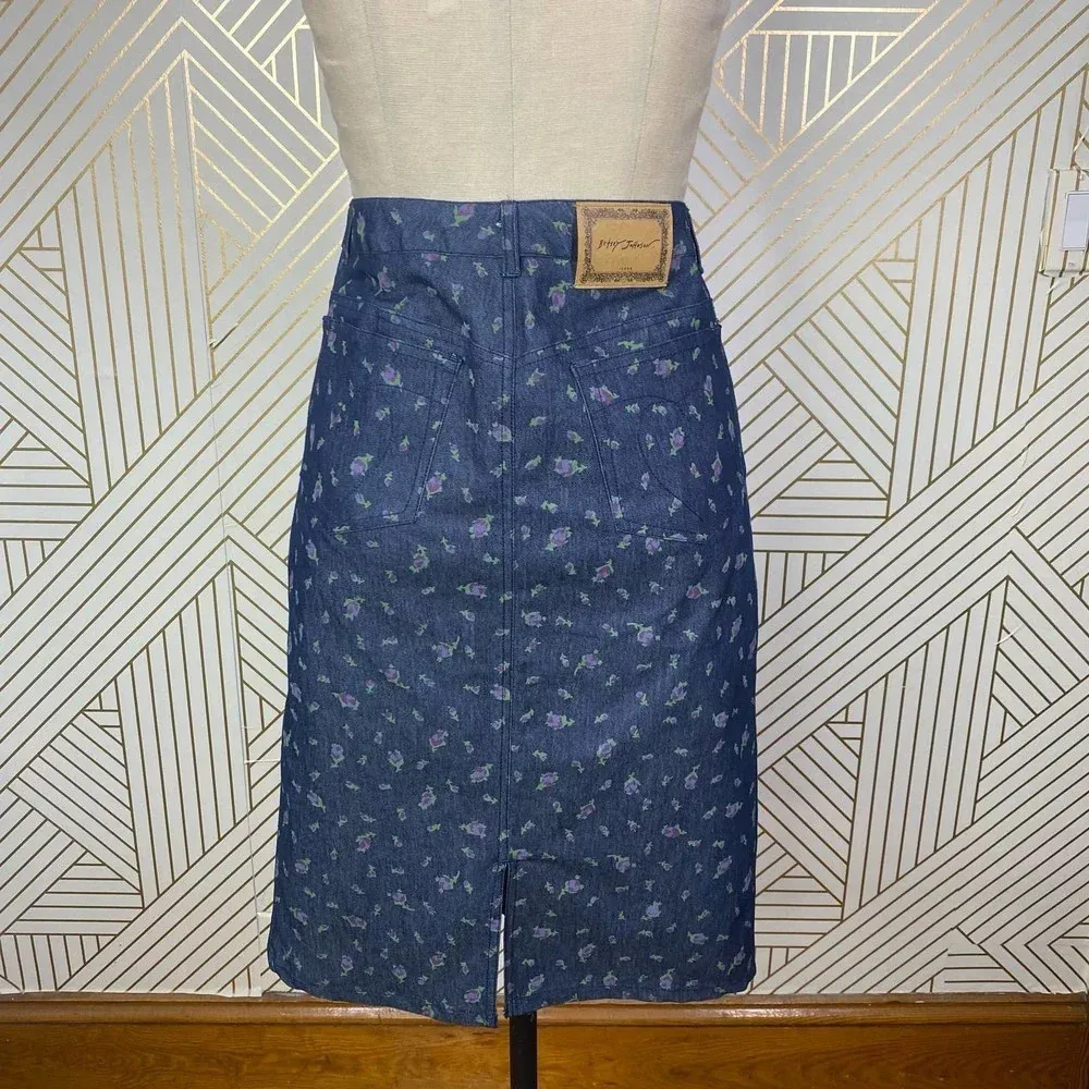 BETSEY JOHNSON Vintage Floral Denim‎ Pencil Skirt in Blue Size US XS - Image 5