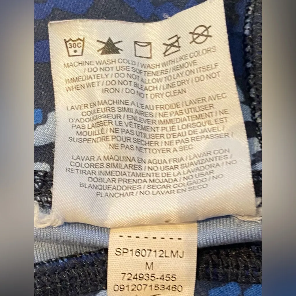 Nike Dri Fit Women’s Size Medium Poly/Spandex Blend Abstract Blue Crop‎ Leggings - Image 9