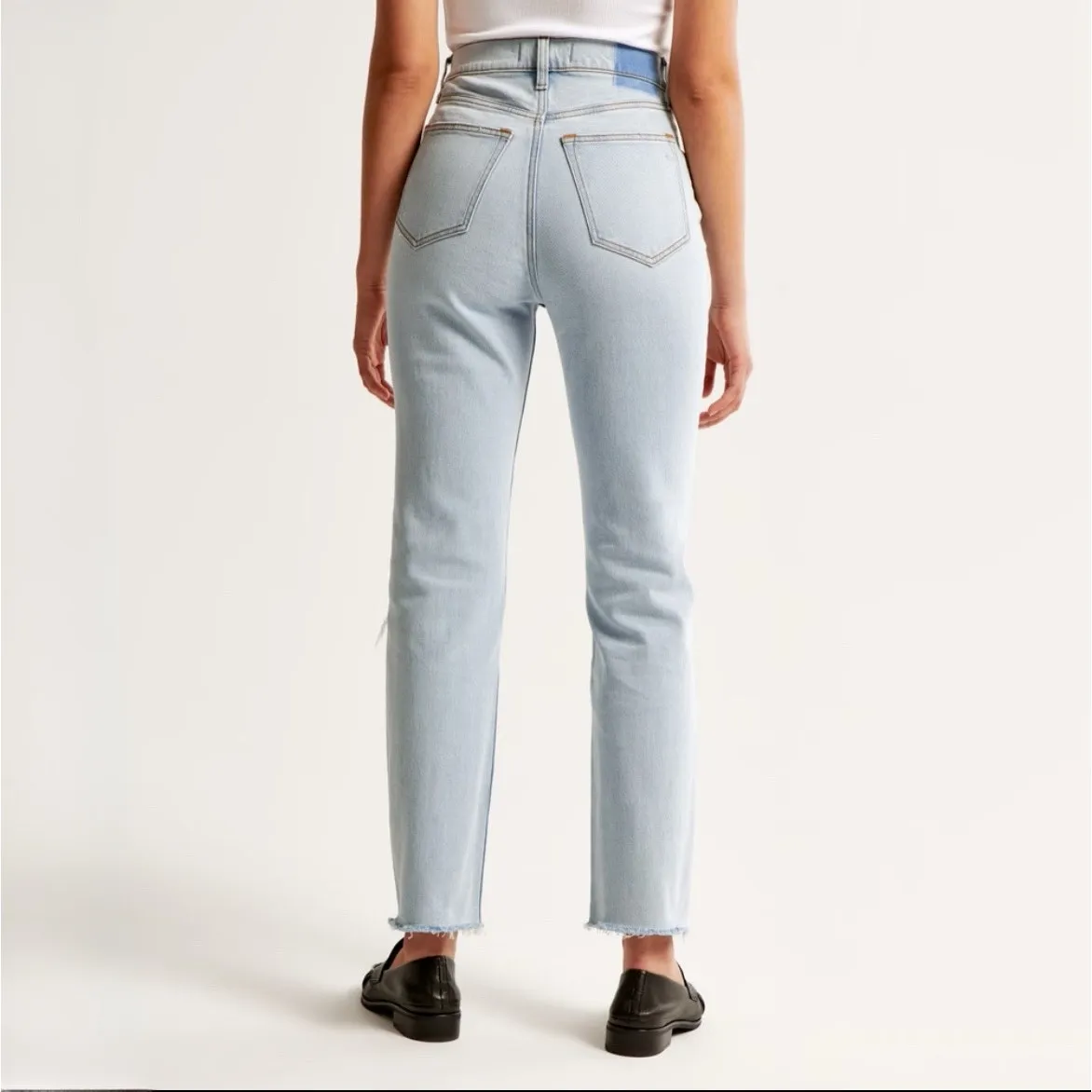 Abercrombie & Fitch Distressed Straight Leg Jeans Sz 27 - Image 4