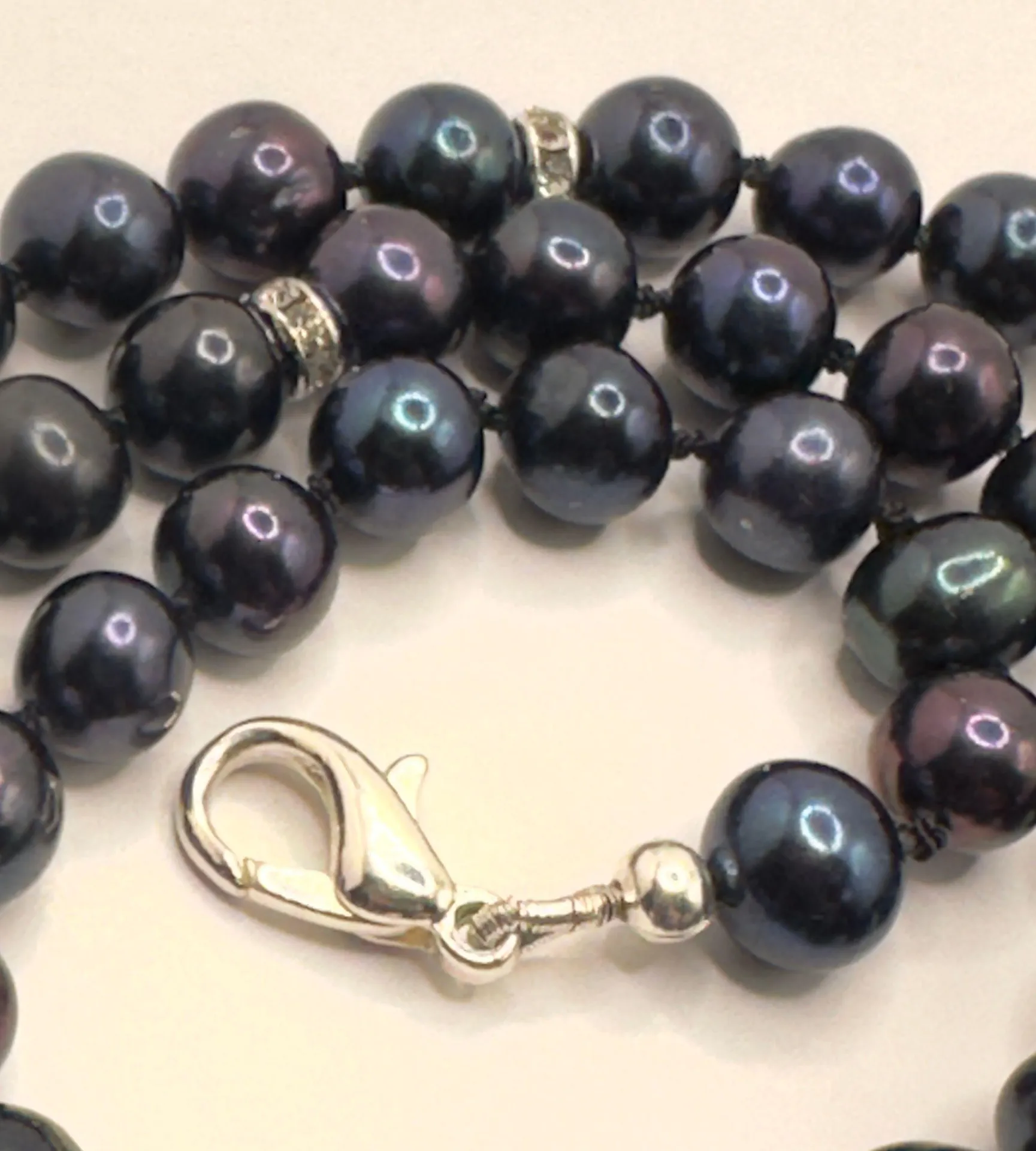 Genuine Black Pearl Handcrafted Necklace - Image 8