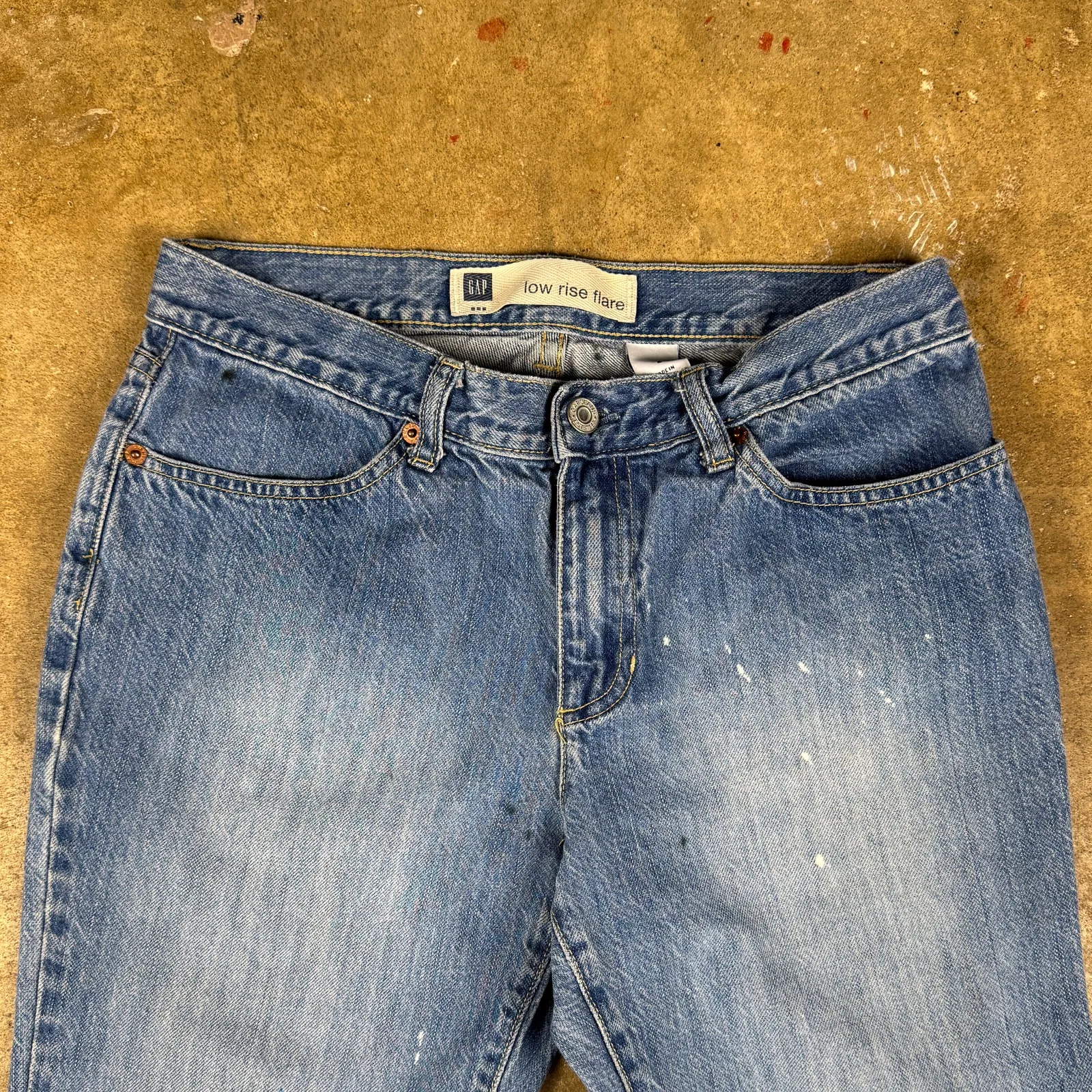 GAP Low Rise Flare Vintage Jeans Women’s Size 6 Paint Splatter‎ Y2K Denim - Image 2