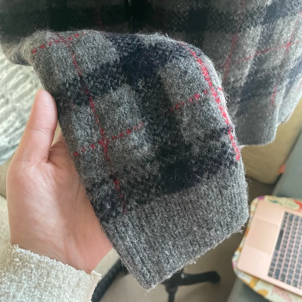 Uniqlo x Ines De La Fressange Grid Wool Sweater - Image 5