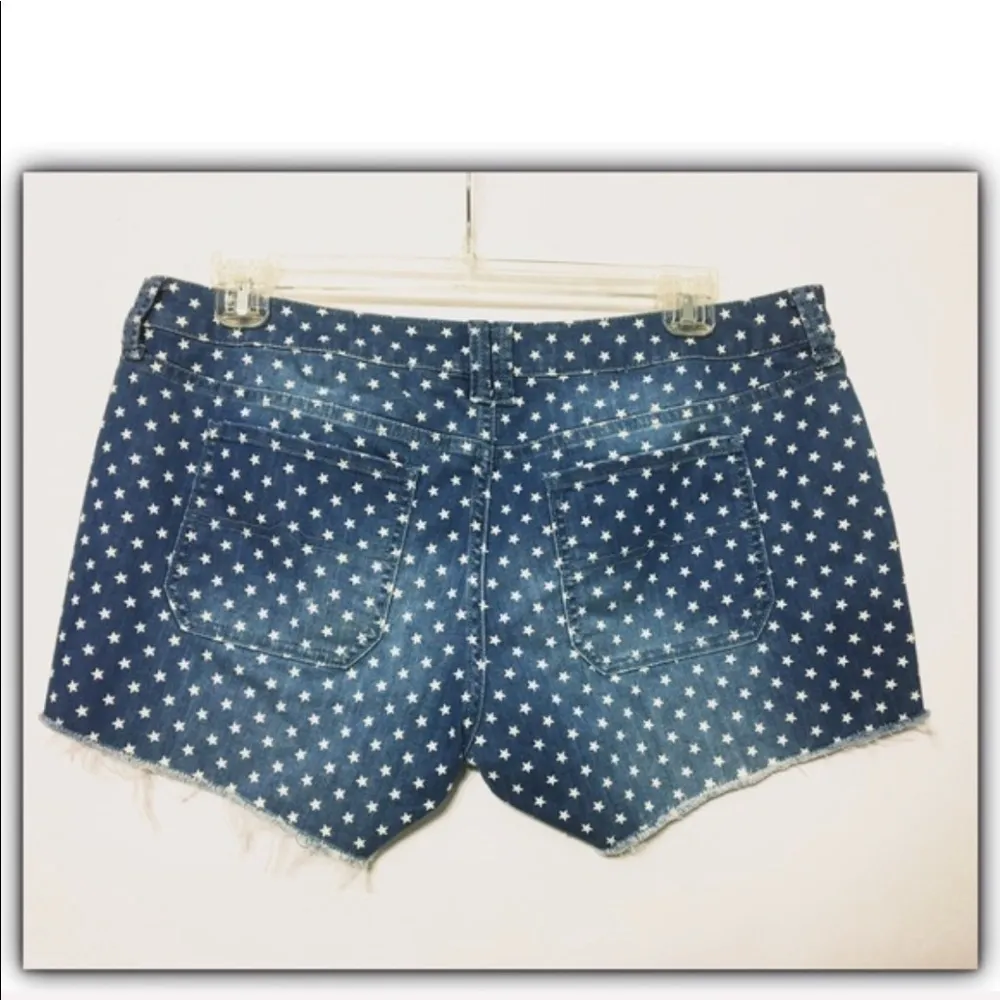 ARIZONA Jean co. Star Spangled denim short shorts Jr 17 - Image 2