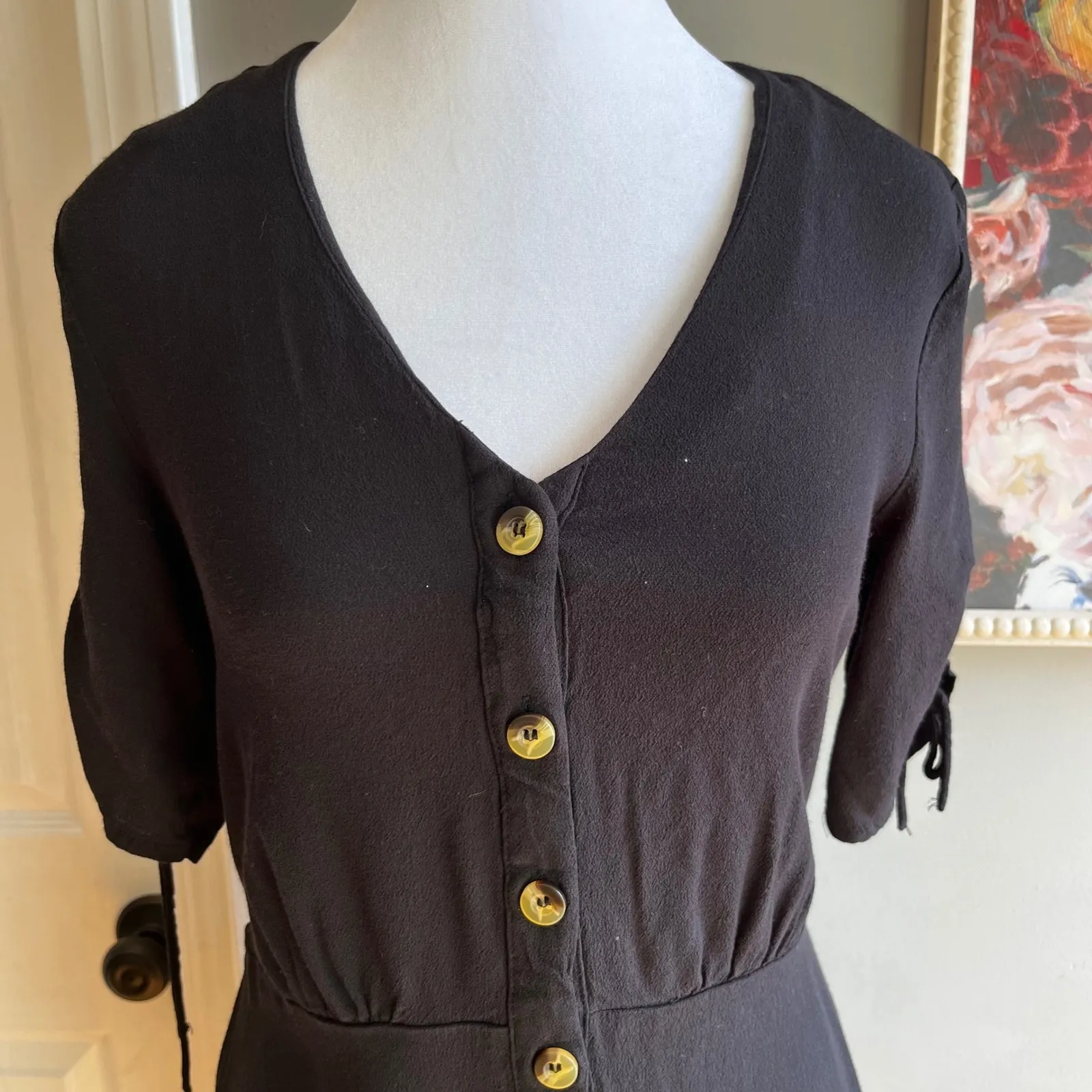 H&M Size 4 Black Blouse Dress Half Sleeve Mid Length V Neck Casual Button Down - Image 3