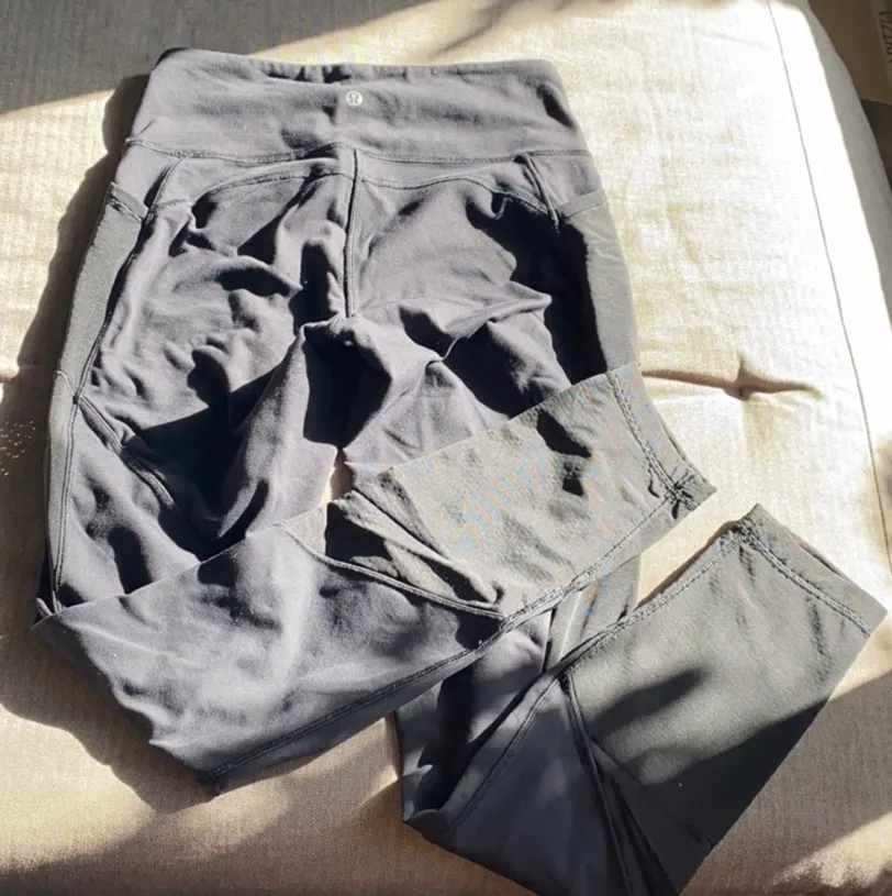 Lululemon leggings - Image 6