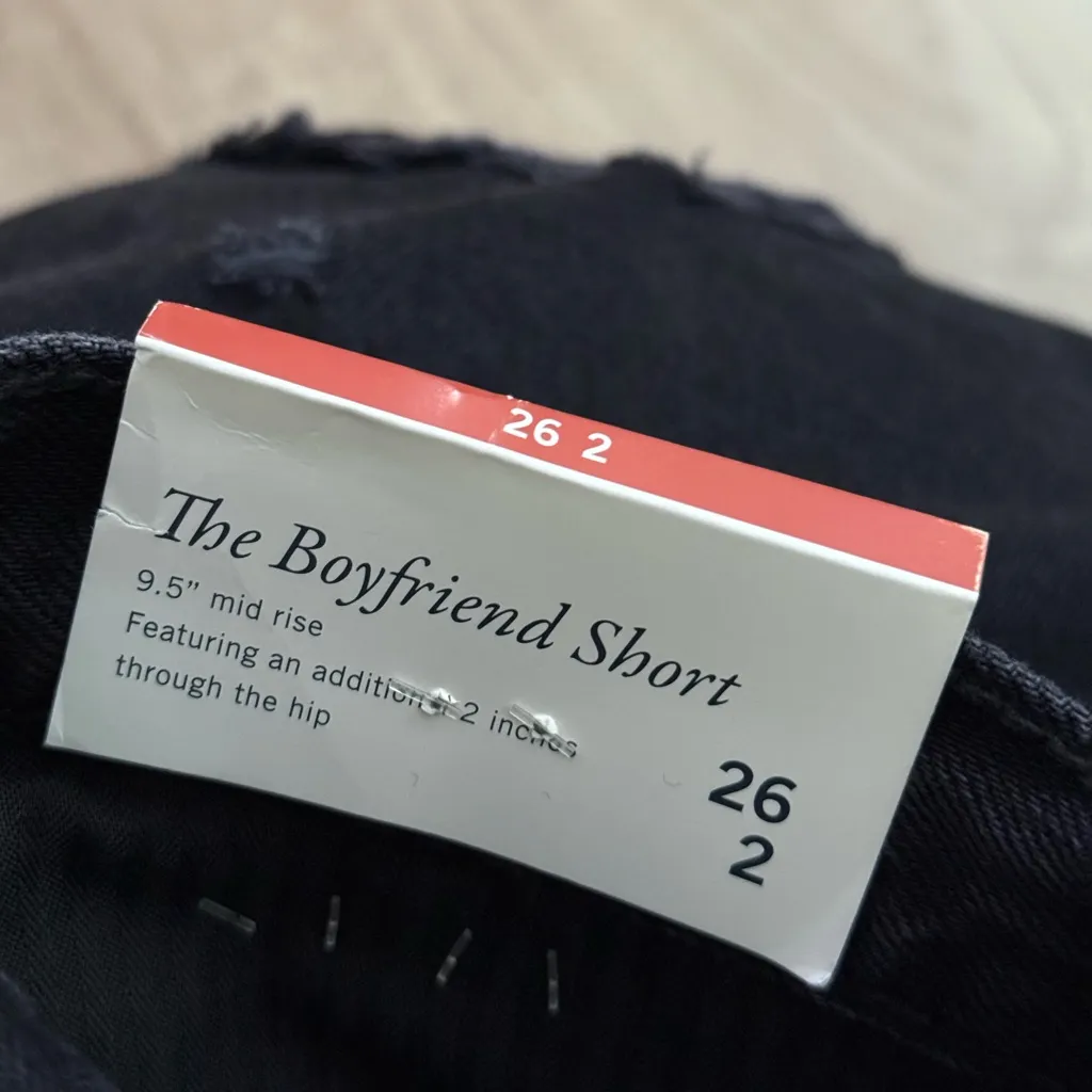 NWT Abercrombie & Fitch Curve Love Boyfriend Short | Black Distressed | 26/2 - Image 3