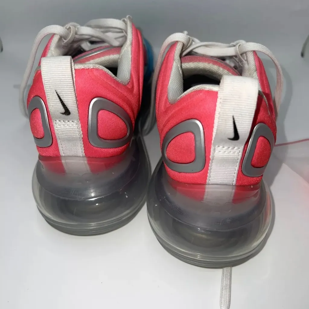 Women's Nike Air Max 720 - Image 4