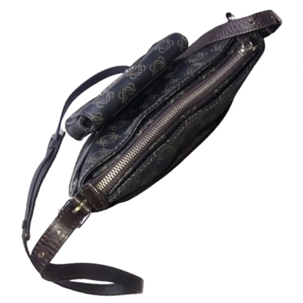 Loewe VINTAGE Anagram Crossbody Messenger Bag with Matching Pouch On Front - Image 3